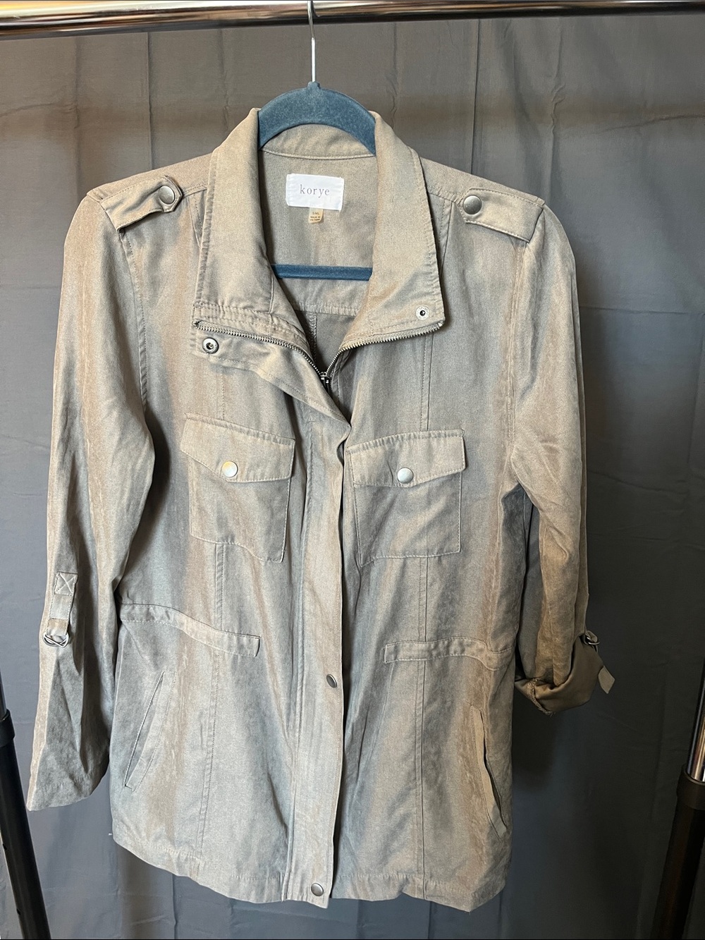 Korye Utility Jacket in Taupe, Size S/M/L